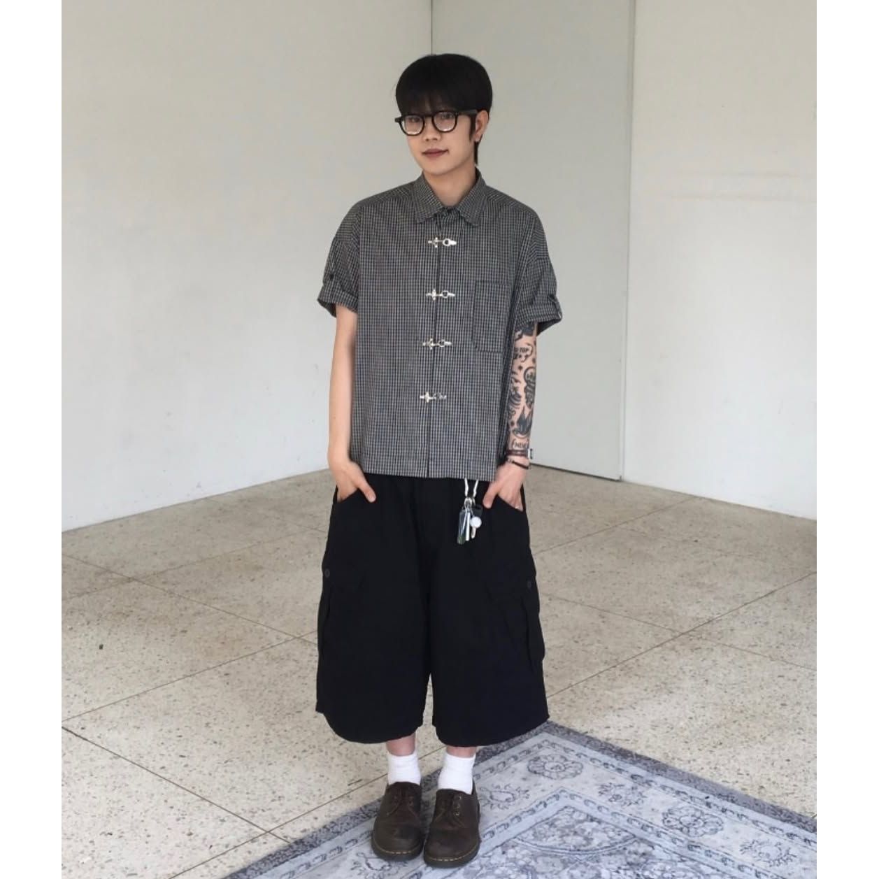 Fireman Crop Check Half Shirt - Beige / Black