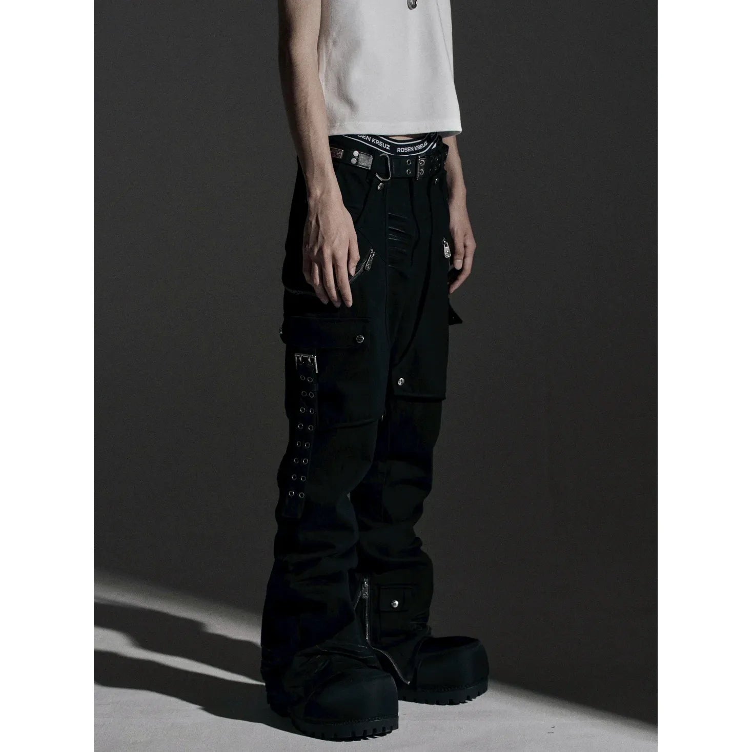 【ROSEN KREUZ】SIDE BELT DOCKING FLARE PANTS (Denim)